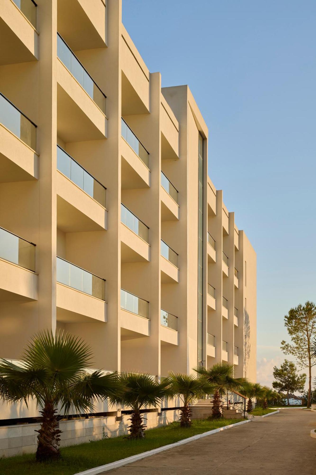 Sol Tropikal Durres 호텔 외부 사진